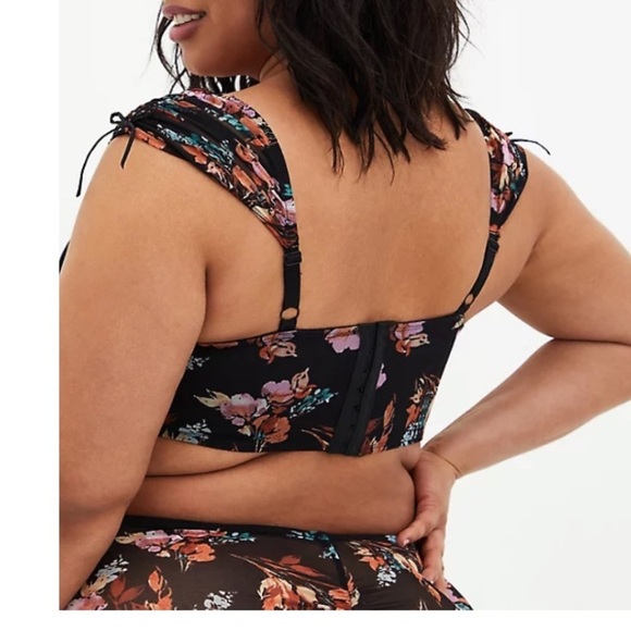 TORRID NWT BLACK FLORAL MESH DRAWSTRING CAP SLEEVE LONGLINE BRALETTE & P… - Picture 2 of 8